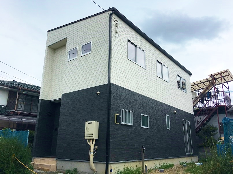 甲府市 3LDK 24坪 #ツートン