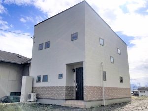 [南アルプス市]希望通りの家が建てられて家族の笑顔が増えました。